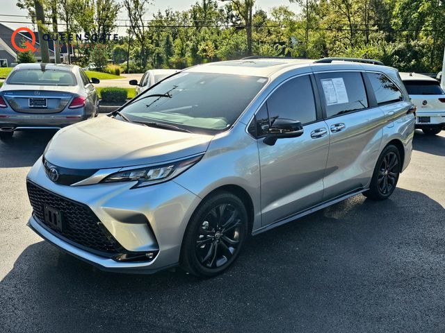 2024 Toyota Sienna XSE 7-Passenger FWD with XSE Premium Package