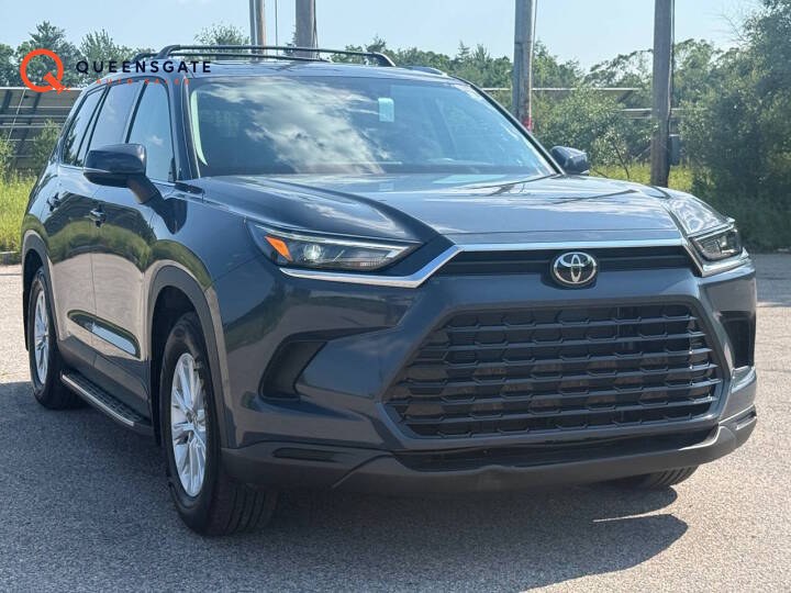 2026 Toyota Grand Highlander Hybrid XLE AWD, 3-Row SUV